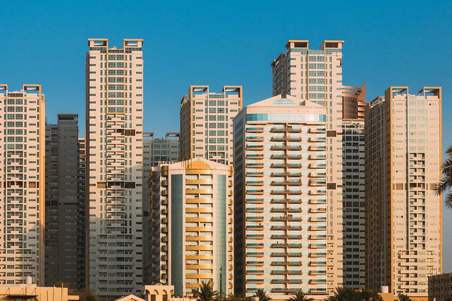 apartment-0009 شقة مع شرفة تم تجديدها